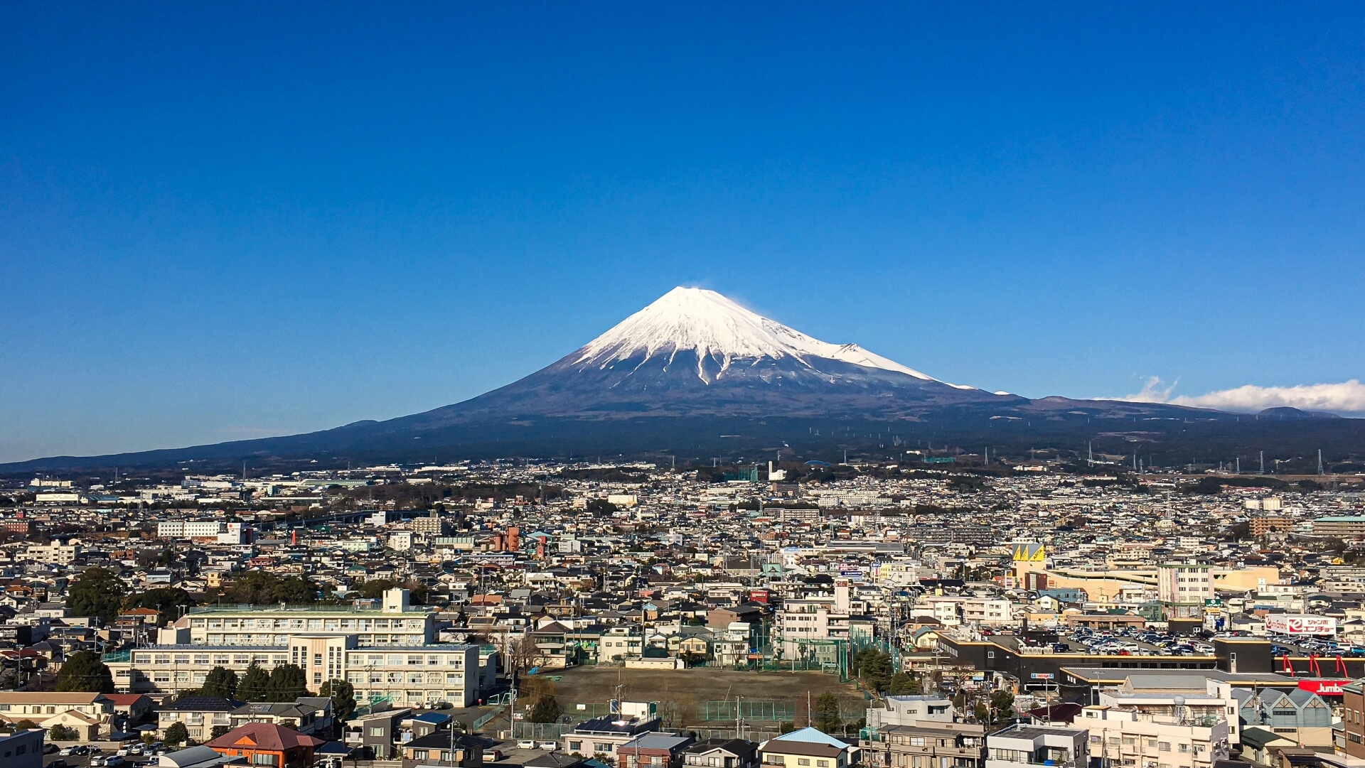 富士の夜景デート後に最適 ラブホテルおすすめ人気ランキング10選 Cheeek チーク